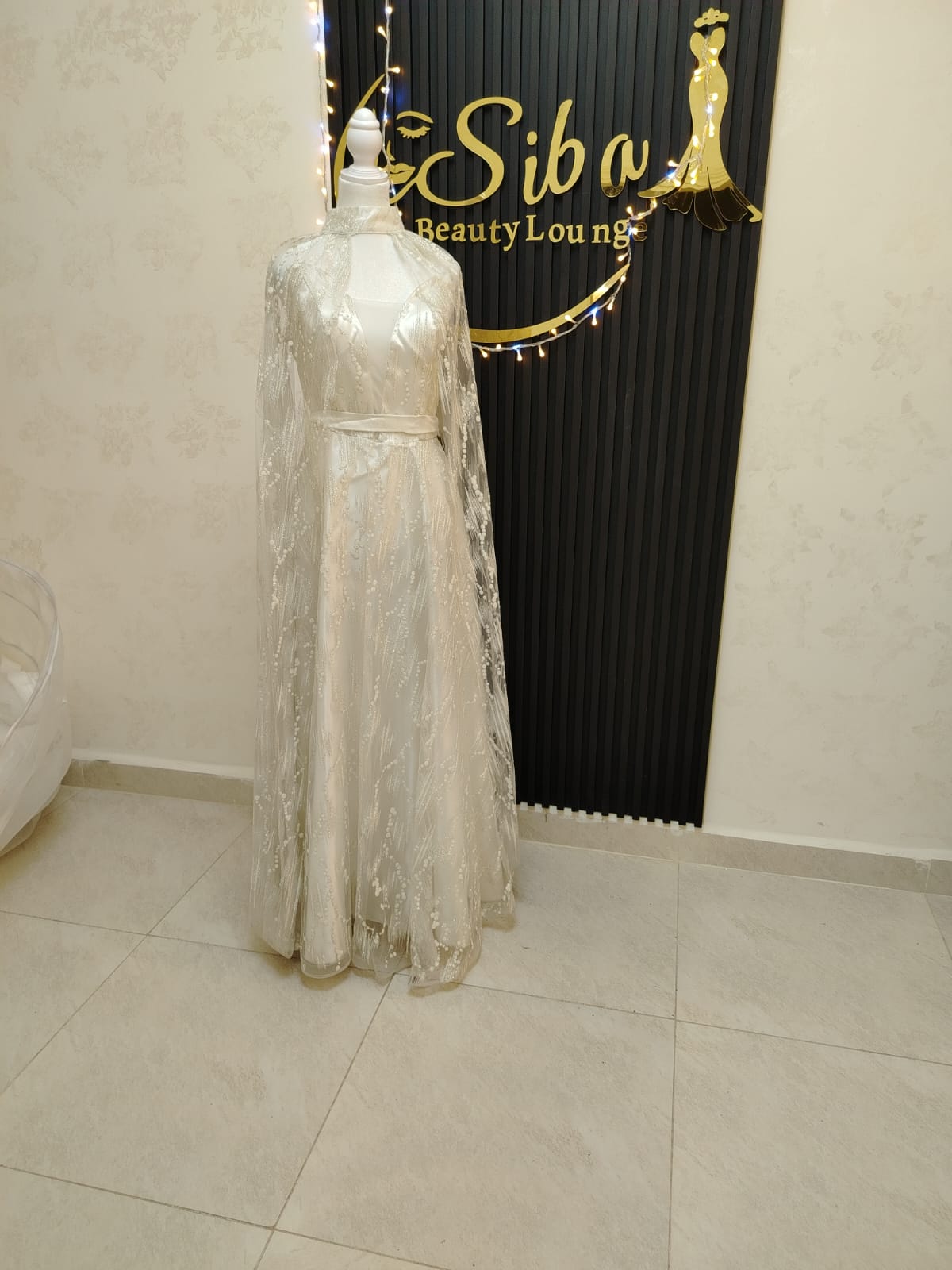 فستان سهرة فاخر